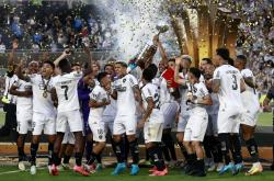 南美球队在洲际对抗赛中表现抢眼