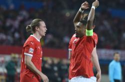 包含塞尔维亚队在欧预赛比赛中表现平平，仍有进步空间的词条