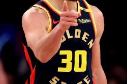 勇士核心球员状态回升，为球队复苏带来希望