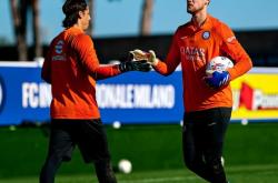 关于那不勒斯主场逆转，实力全面展示的信息