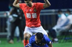 包含恒大再度登顶，中超胜利锦上添花！的词条