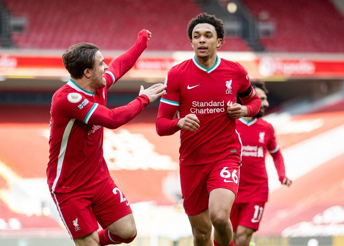 利物浦主场完胜西汉姆联,英超冠军梦想再起的简单介绍 利物浦主场完胜西汉姆联,英超冠军梦想再起的简单介绍