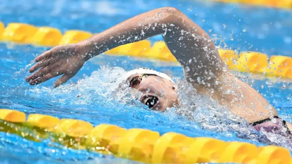 荷兰游泳选手速度惊人，夺得金牌称号的简单介绍