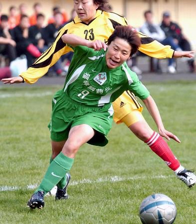中国女足遭受连败，球队团结合作困难的简单介绍