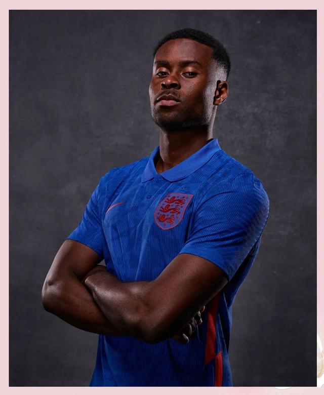 挪威新星表现出色，受邀加盟英超强队