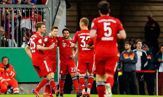 拜仁慕尼黑疯狂进攻，实现梦想