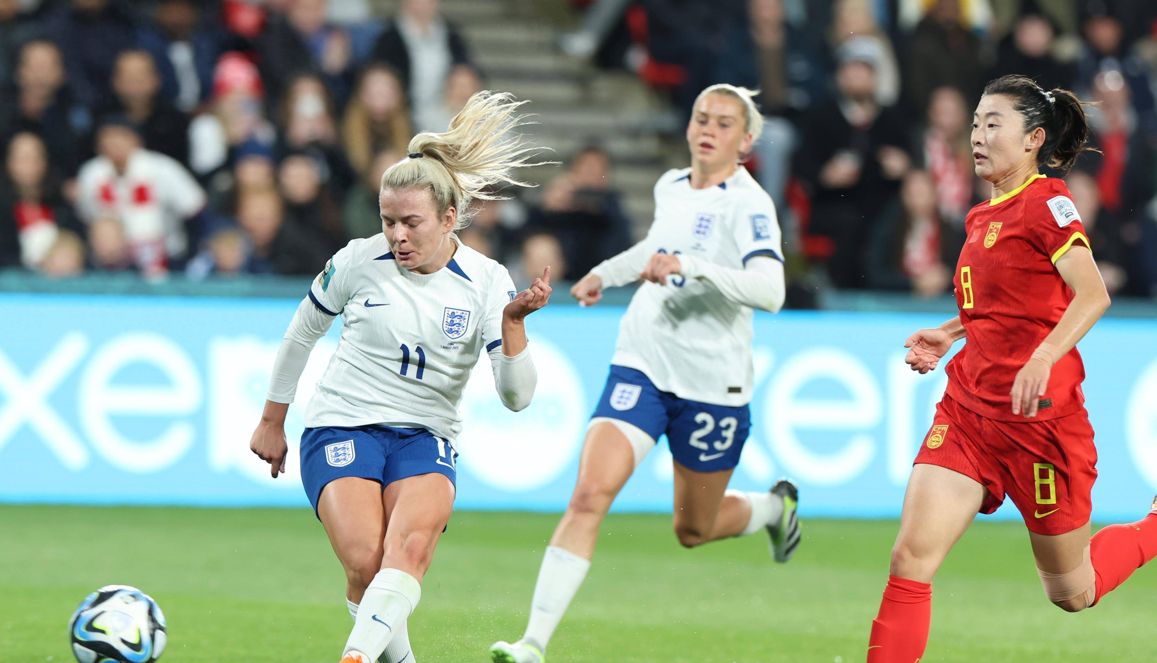 英格兰女足迎难而上，奋勇争先的简单介绍