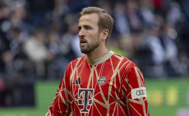 法兰克福客场大胜，继续保持不败势头