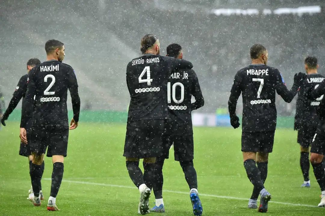 圣埃蒂安客场战平，全取三分的简单介绍