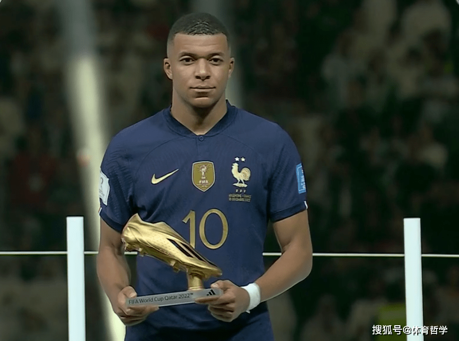 包含法国队闭幕世赛金靴守望荣誉颁奖的词条