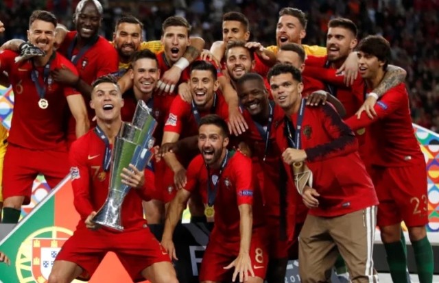 葡萄牙与荷兰争夺欧国联最终胜利