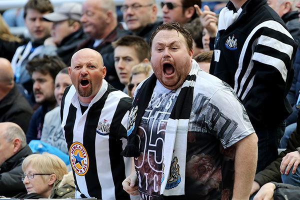 纽卡斯尔三分收入囊中，摆脱降级区的简单介绍