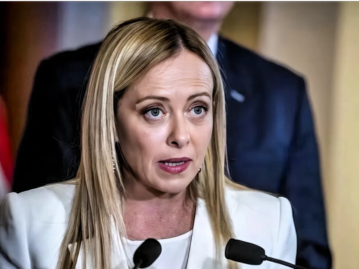 意大利遭遇意外失利，摆脱晋级困境的简单介绍