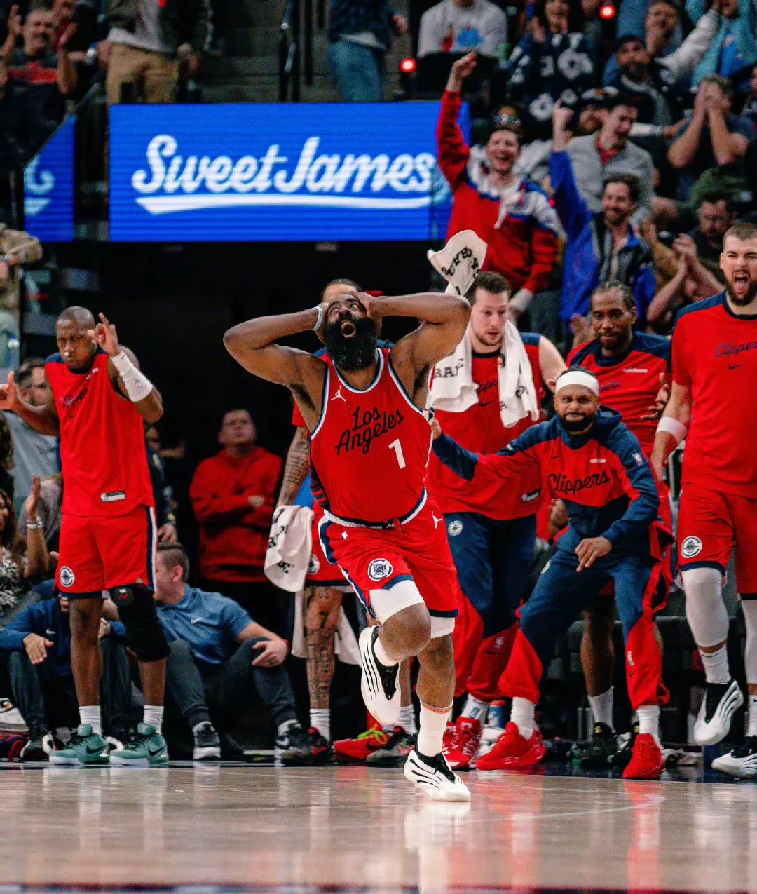 快船主帅强调团队合作,球员默契提升备战季后赛的简单介绍 快船主帅强调团队合作,球员默契提升备战季后赛的简单介绍